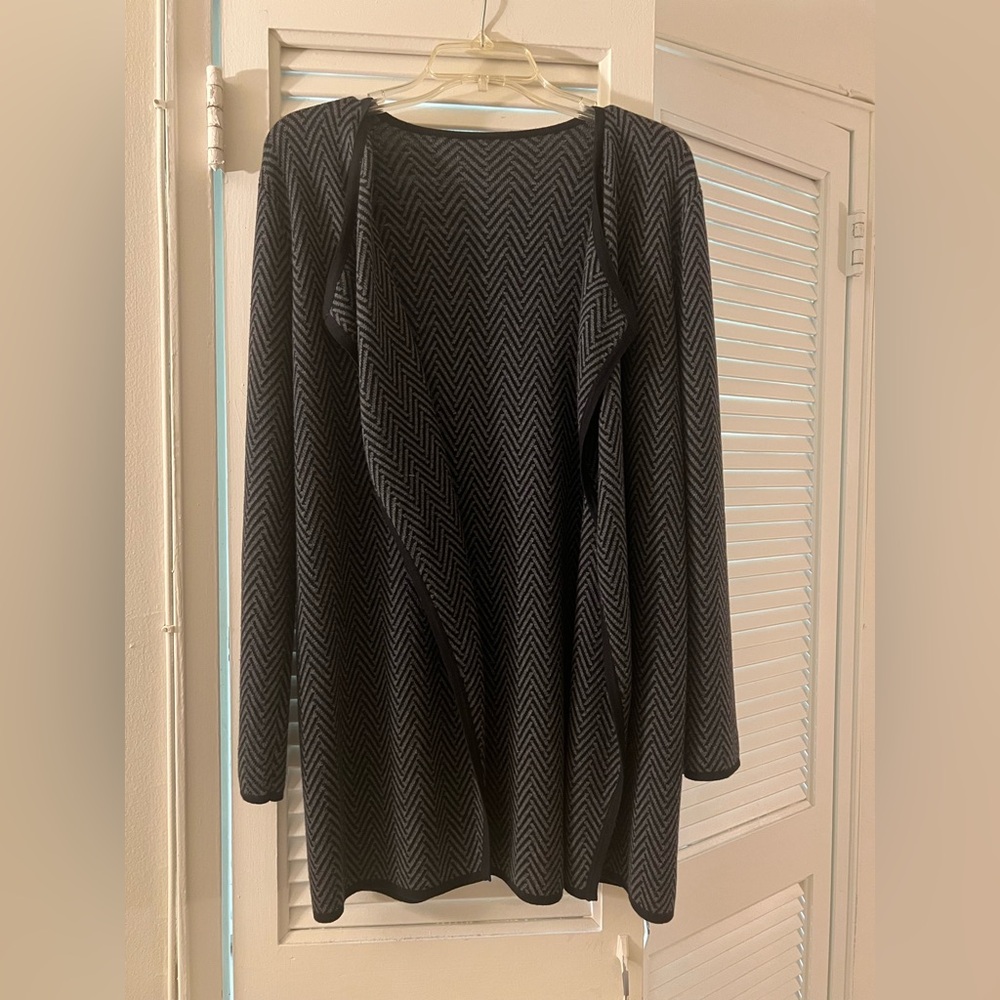 Vince Camuto Black and Gray Cardigan Sweater